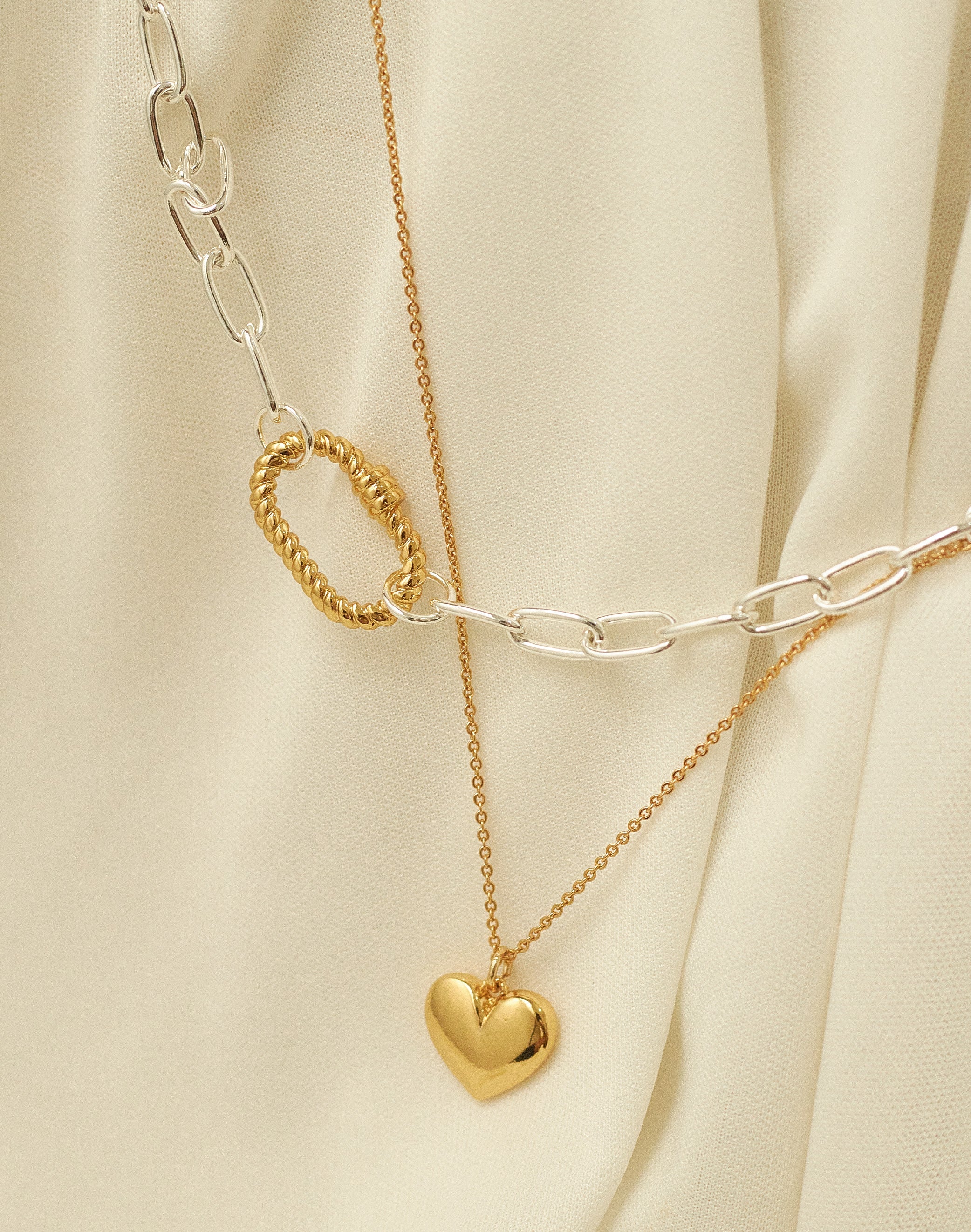 Set 2 Necklaces + Earrings Chunky Love