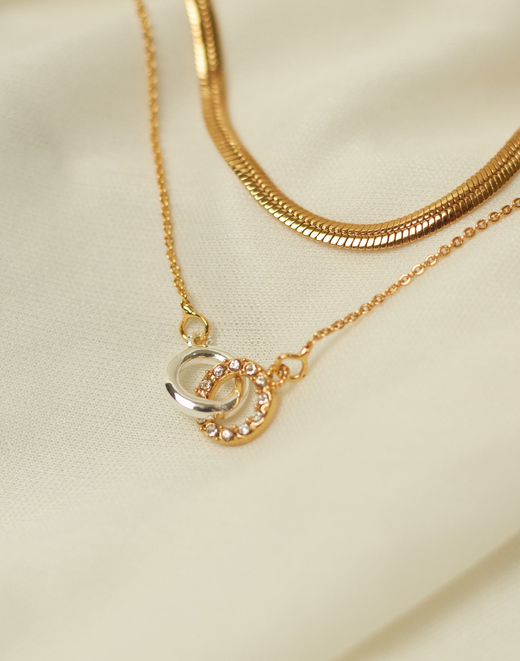 Set of 2 Necklaces + Infinite Bow Stud Earrings