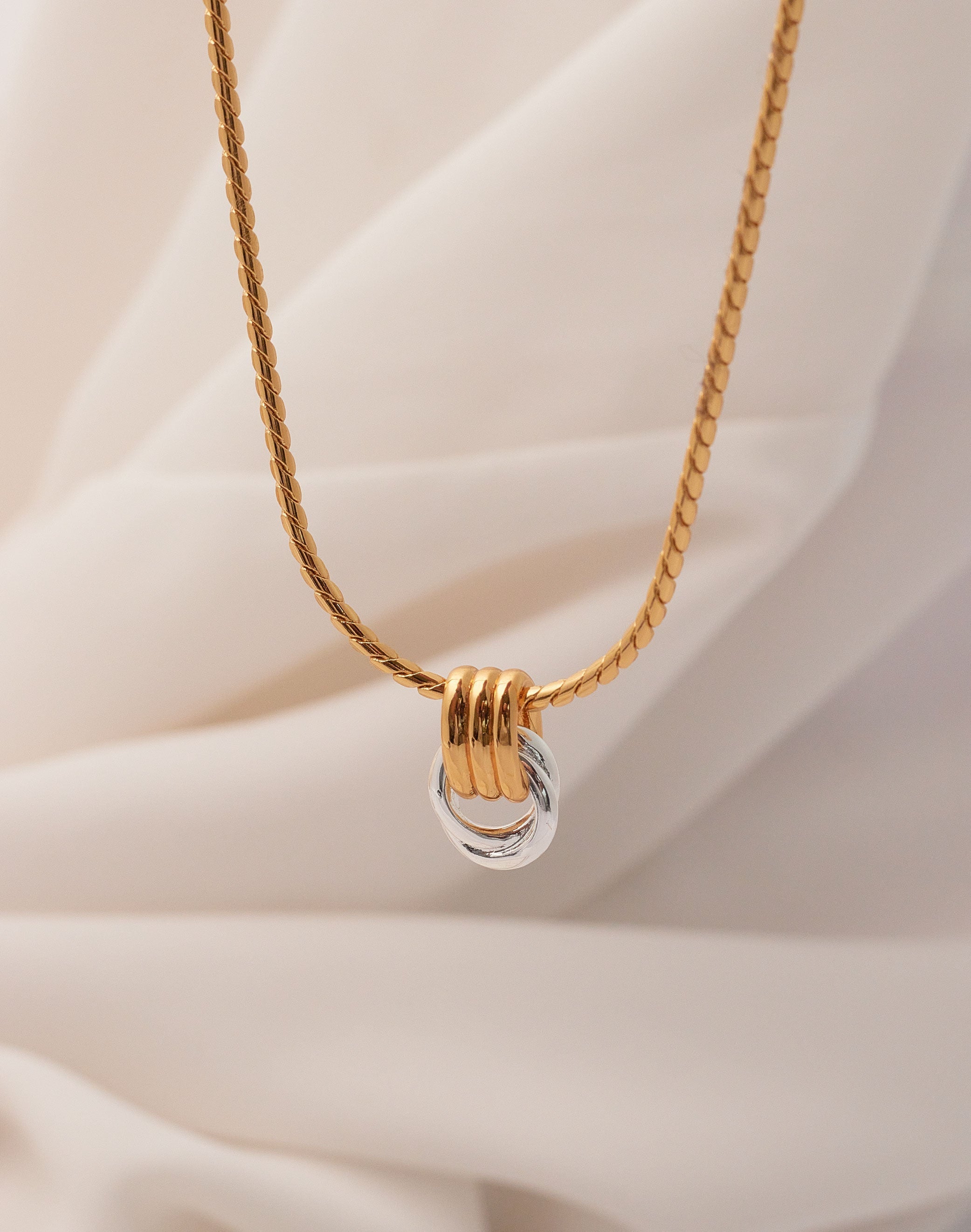Necklace Bilbao