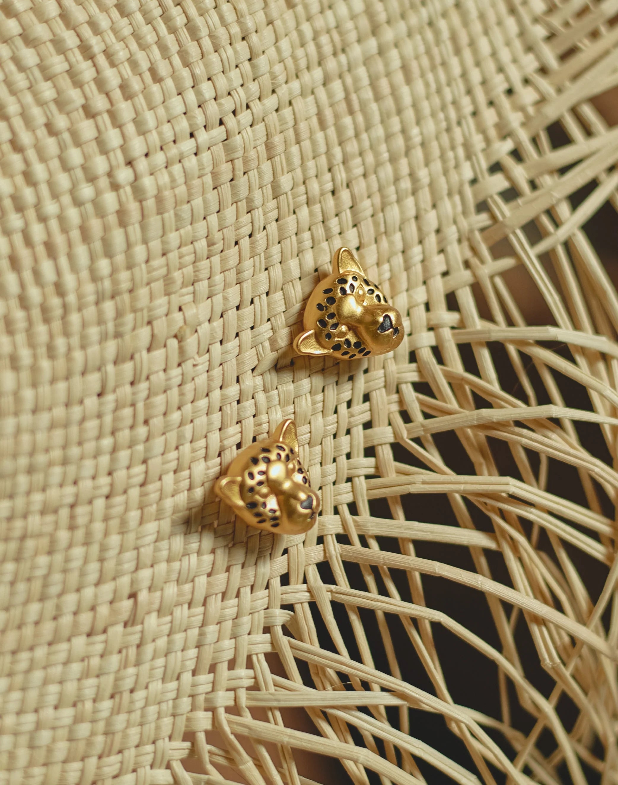 Earrings Jaguar